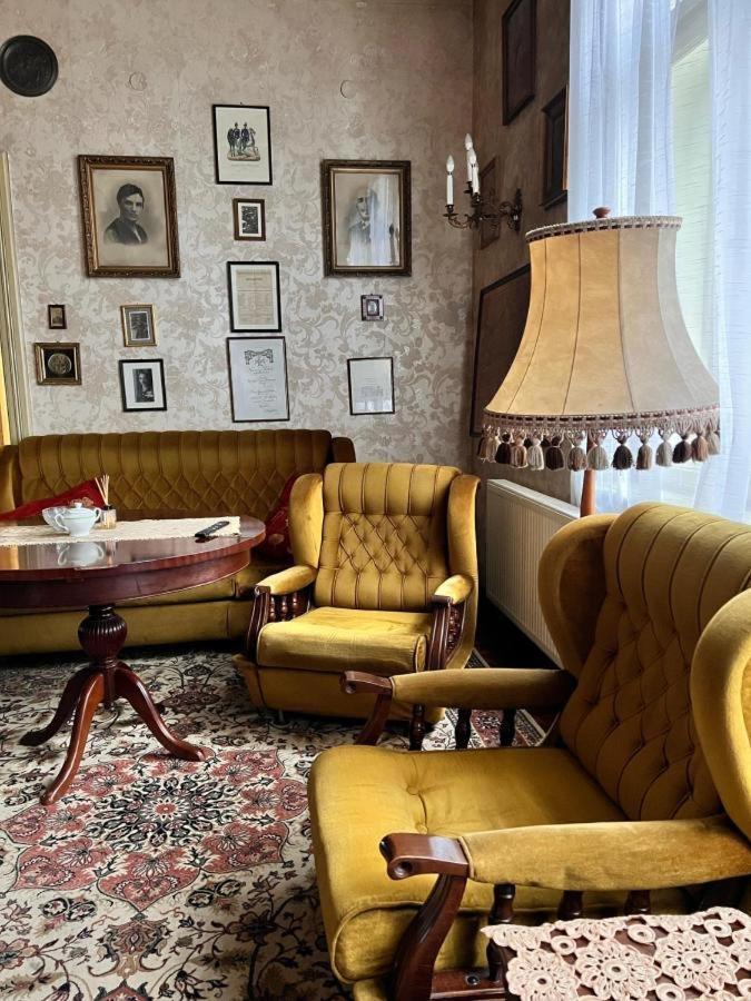 Willa Szwadron Łańcut Extérieur photo