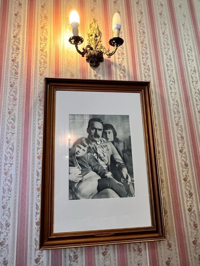 Willa Szwadron Łańcut Extérieur photo